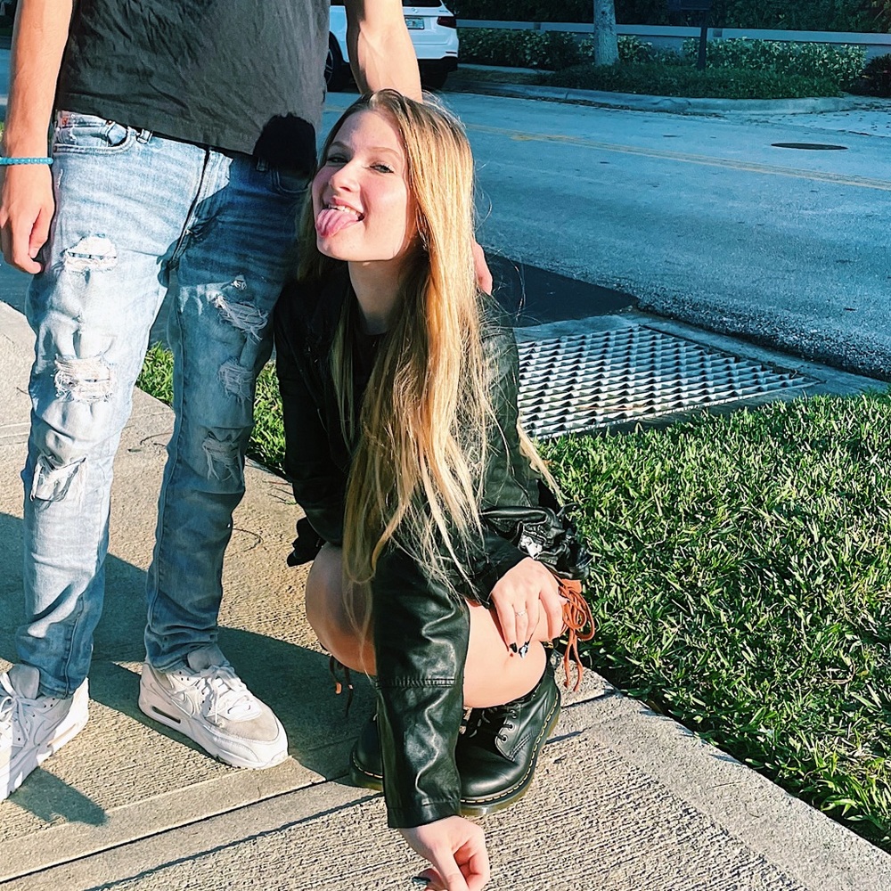 Meet your Posher, Ali